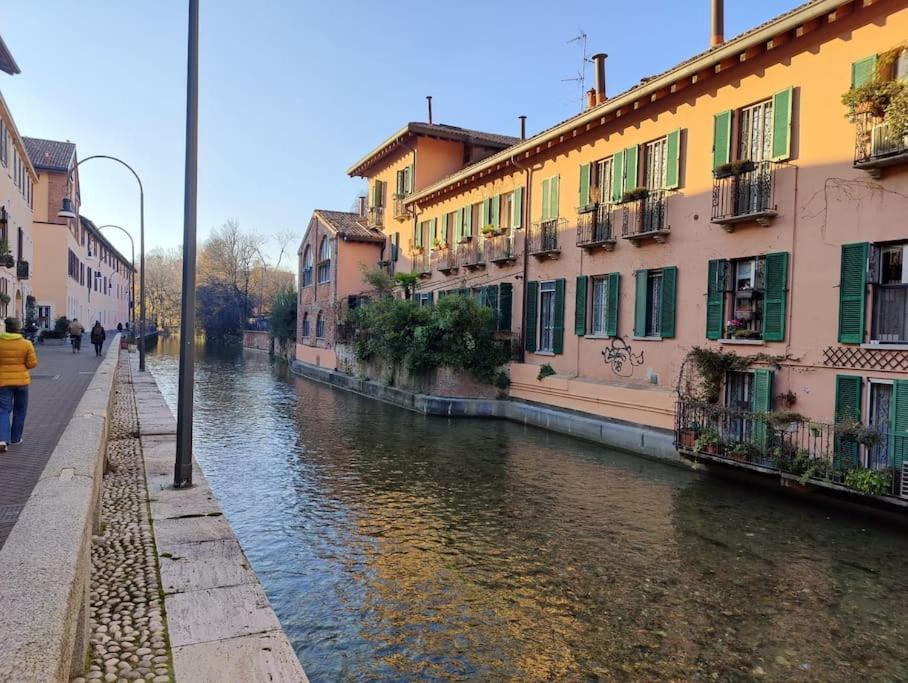 Casa Mamo: Design & Vintage Above Subway Milan
