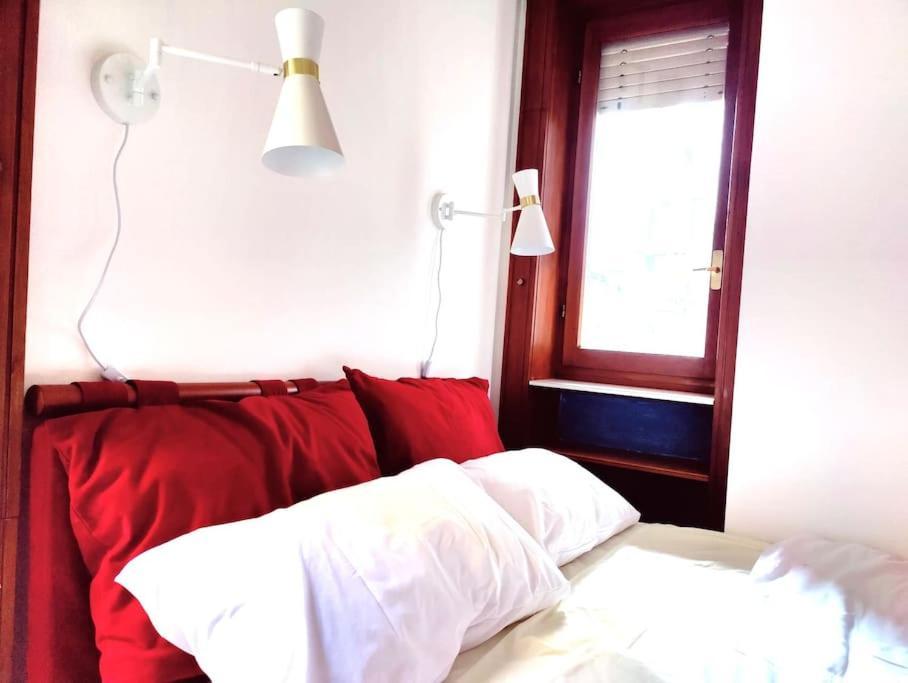 Casa Mamo: Design & Vintage Above Subway Milan