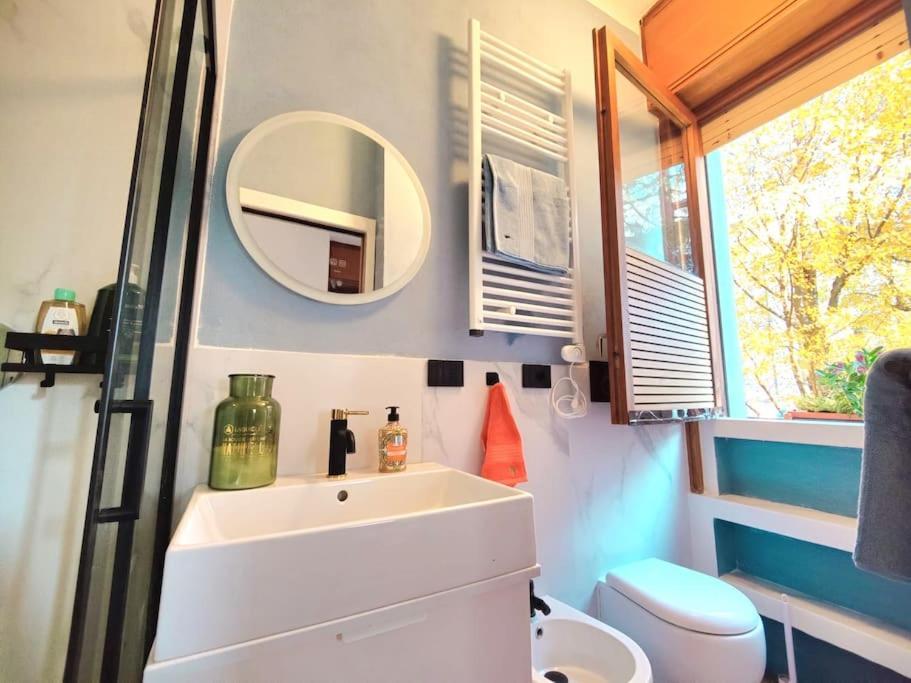 Casa Mamo: Design & Vintage Above Subway *